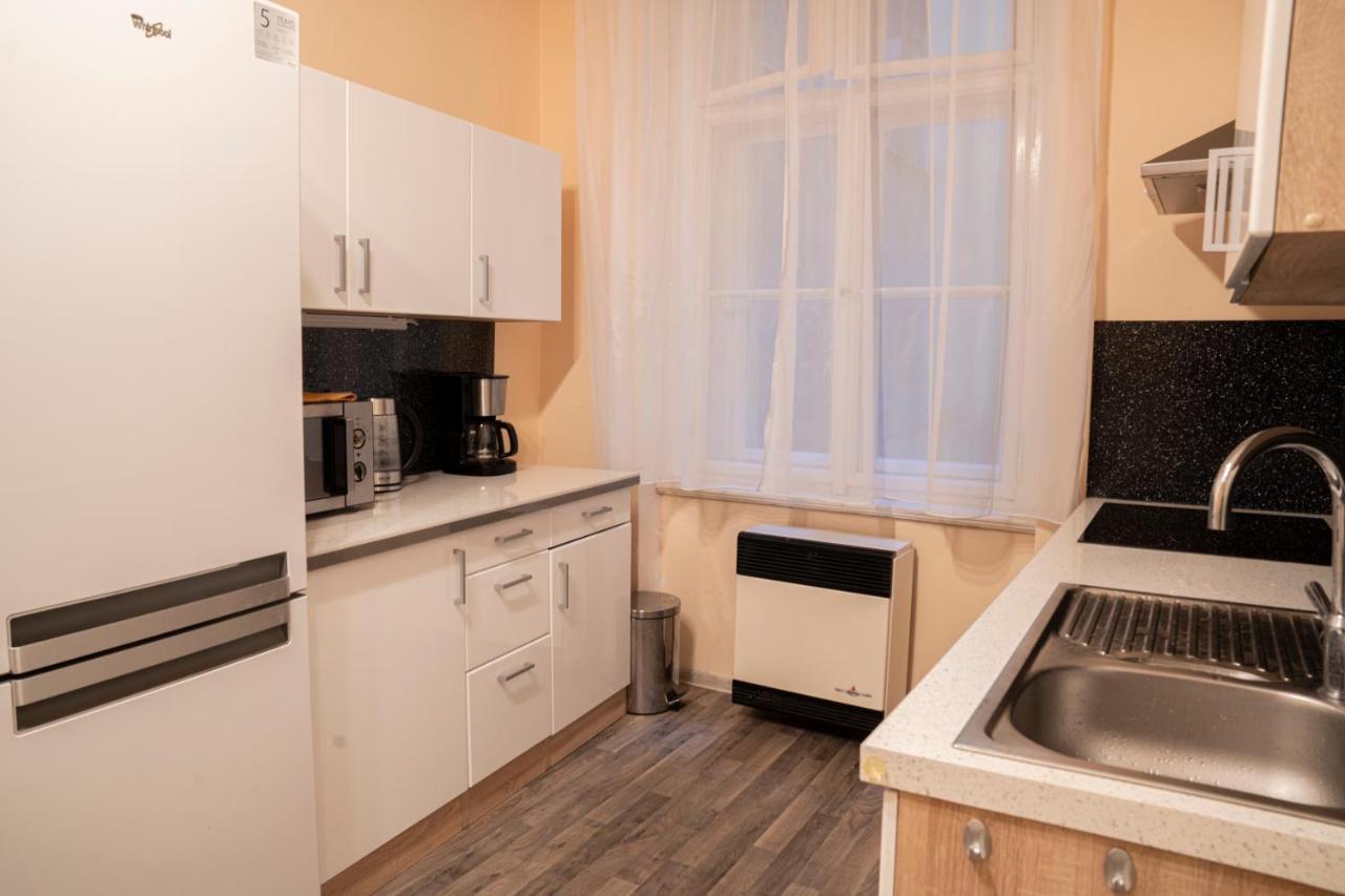 Helen Homestay Vaclavske Namesti * Praha